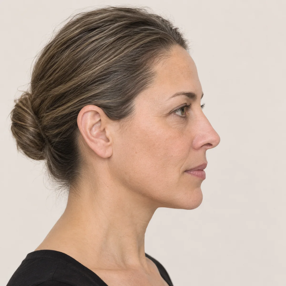 Illustrative profile portrait showing facial projection reference points